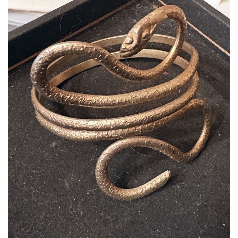 vintage Egyptian Revival Arm Cuff Snake Arm Cuff gold tone 8.5 can be sized 59 g